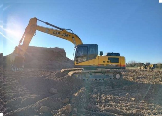 Excavadora SINOMACH XT230E, foto 1 de 6