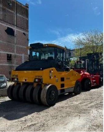 Rodillo compactador engomado XCMG XP263K, foto 1 de 3